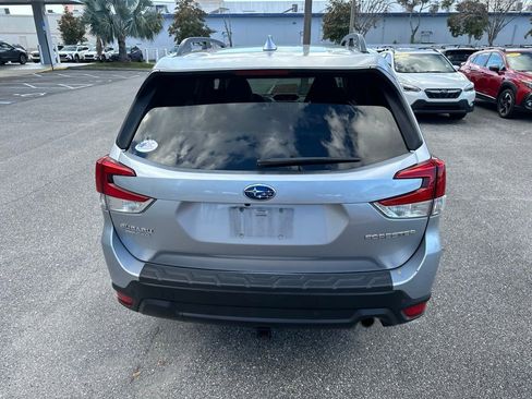 Used 2020 Subaru Forester Limited w/ Popular Package #3 image 6