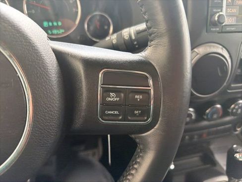 Used 2017 Jeep Wrangler Unlimited Sport w/ Quick Order Package 24S AWD/4WD image 15