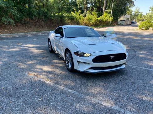 Used 2018 Ford Mustang GT Premium RWD image 45