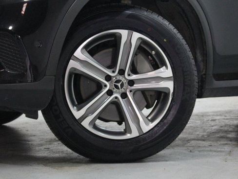 Used 2021 Mercedes-Benz GLC 300 GLC 300 image 3