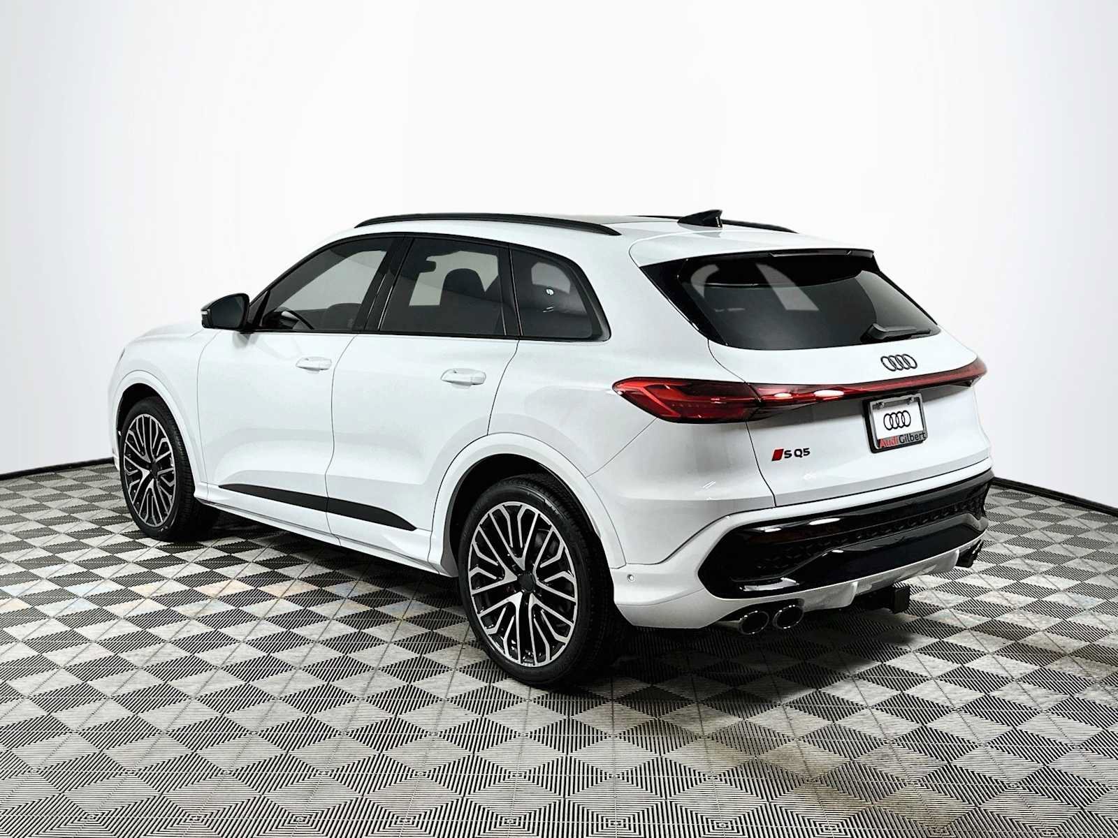 New 2026 Audi SQ5 Prestige AWD/4WD image 5