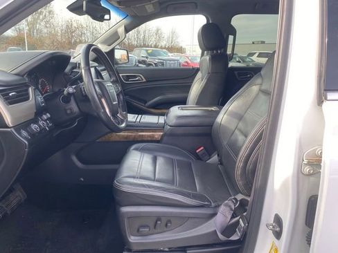 Used 2016 GMC Yukon Denali image 16