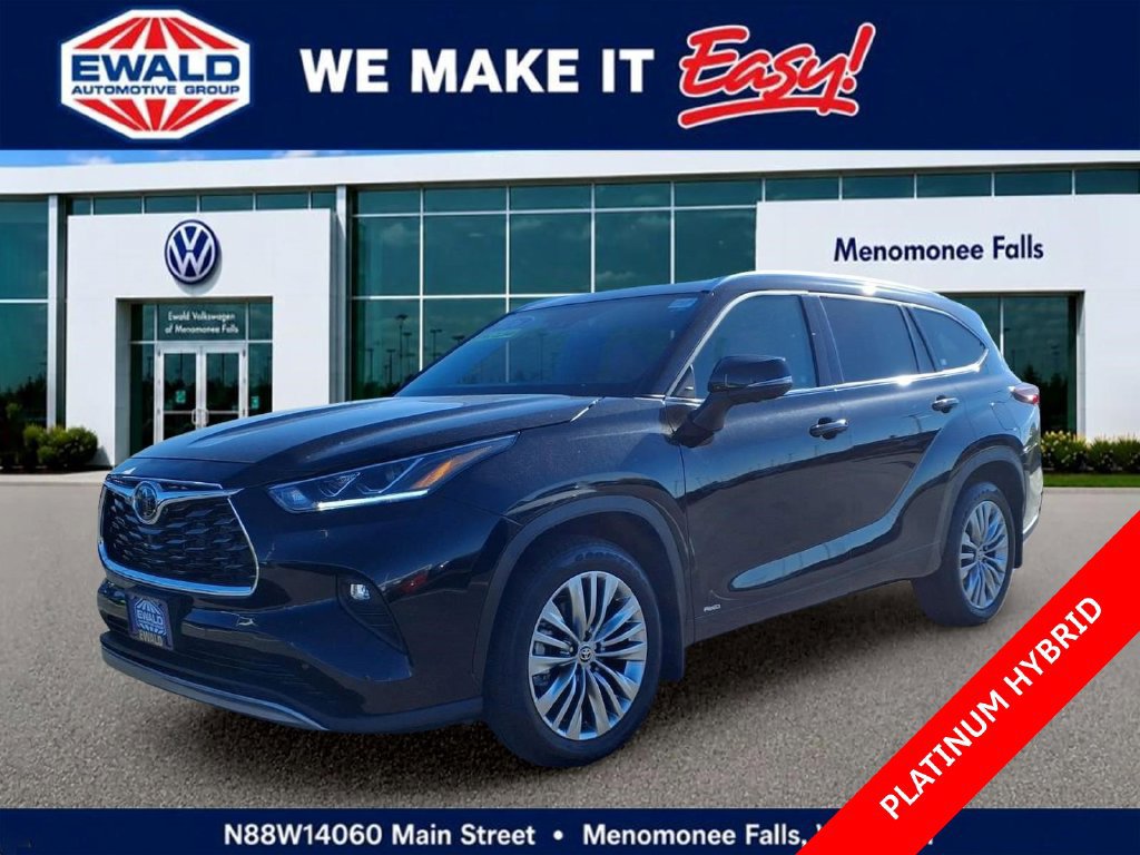 Used 2026 Toyota Highlander Platinum AWD/4WD image 3