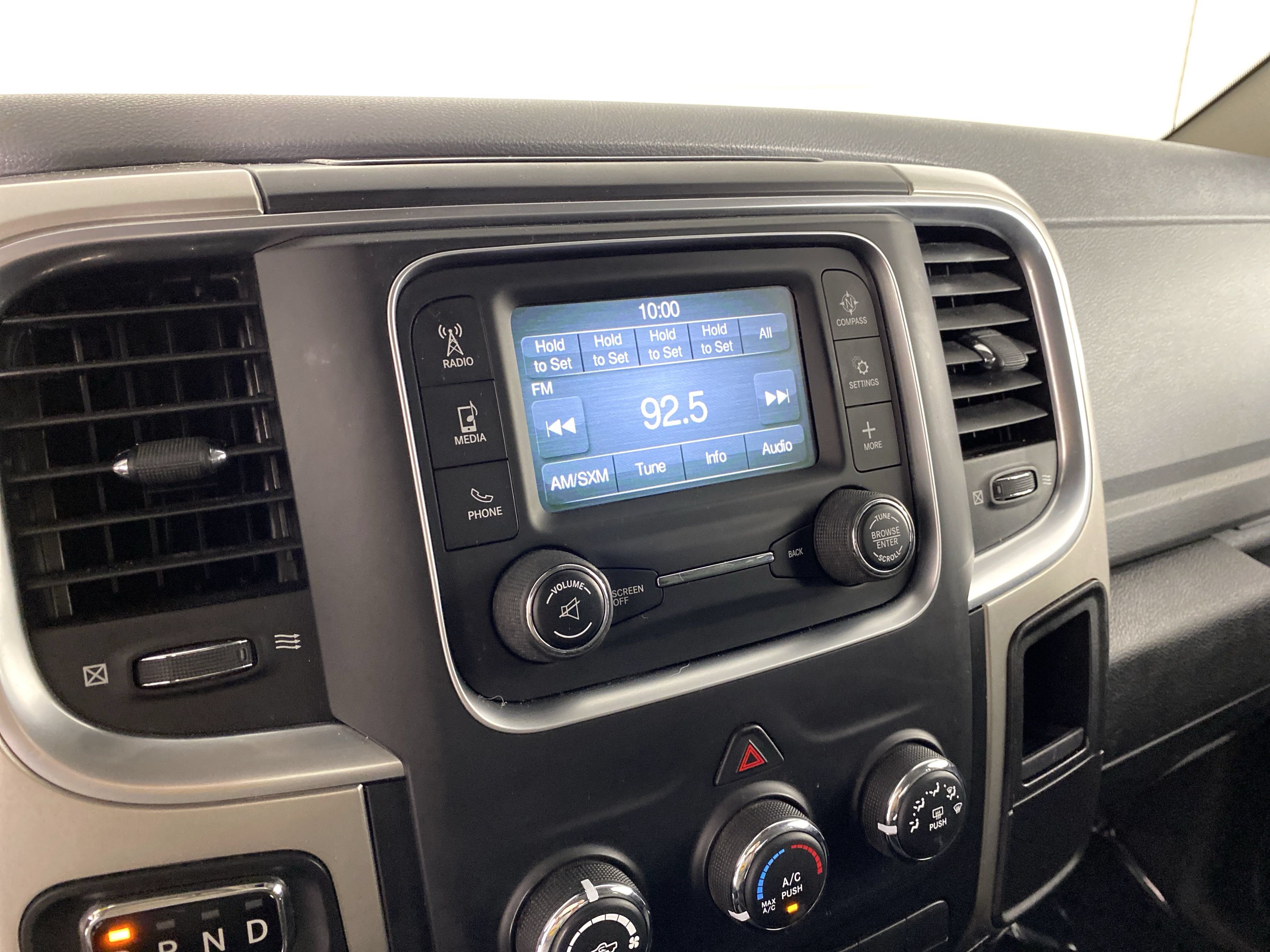Used 2017 RAM 1500 Classic SLT RWD image 23