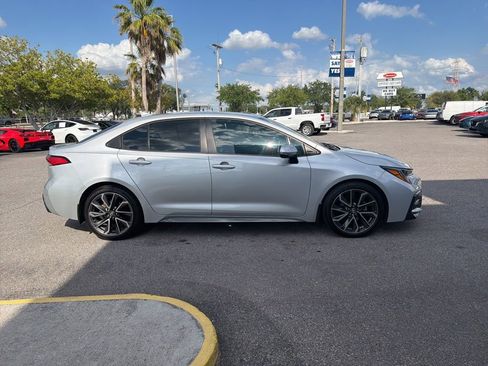 Used 2020 Toyota Corolla SE FWD image 4