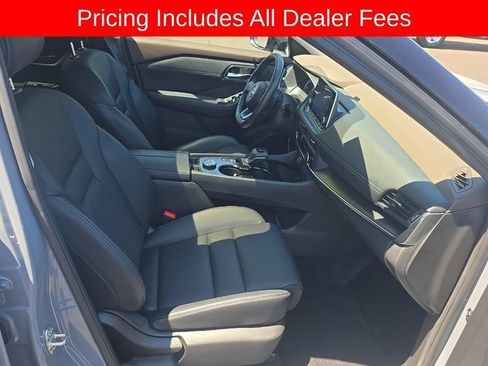 Certified 2023 Nissan Rogue SV w/ SV Premium B Package AWD/4WD image 9
