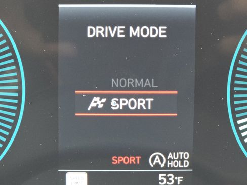 Used 2024 Hyundai Kona SE image 9