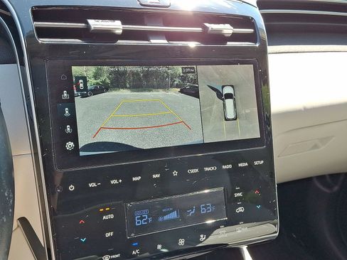 Certified 2024 Hyundai Tucson Limited AWD/4WD image 21