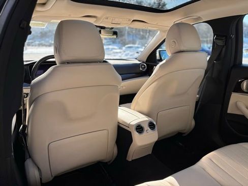 Used 2021 Mercedes-Benz E 450 4MATIC All-Terrain Wagon image 24