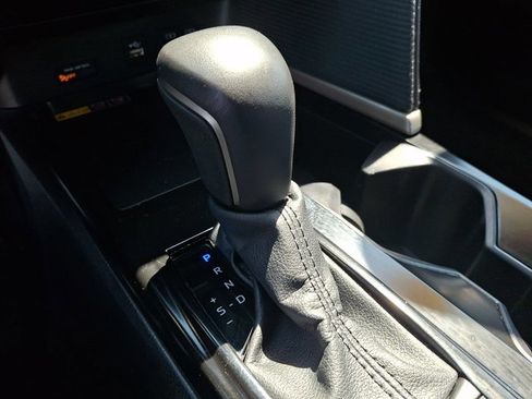 Certified 2025 Toyota Camry SE image 14