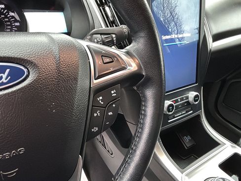 Used 2023 Ford Edge SEL AWD/4WD image 16