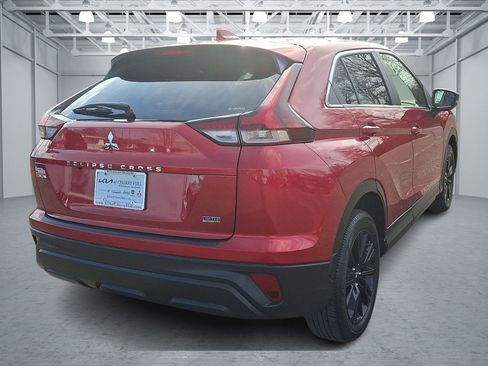 Used 2023 Mitsubishi Eclipse Cross LE image 5