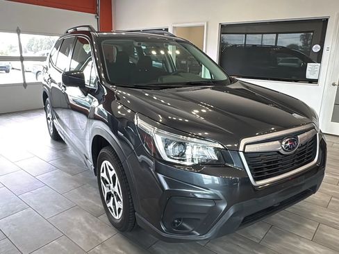 Used 2019 Subaru Forester Premium w/ Popular Package #1 AWD/4WD image 9