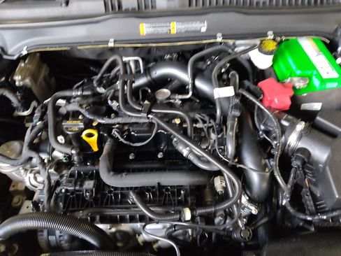 Used 2020 Ford Fusion SE FWD image 30