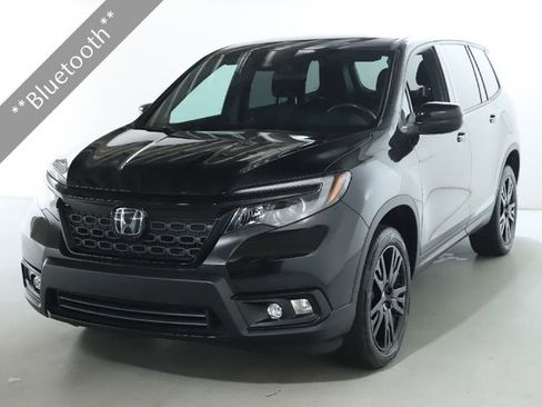 Used 2021 Honda Passport Sport image 3