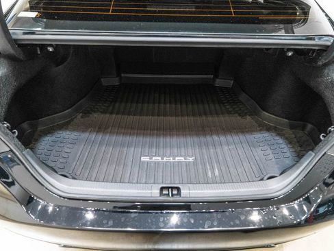 Used 2023 Toyota Camry SE image 33