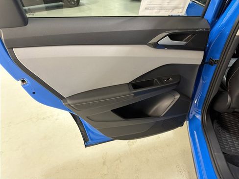 Certified 2024 Volkswagen Taos SEL image 23