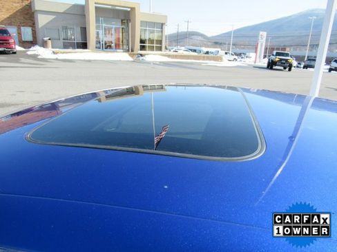 Used 2024 Honda Civic Touring image 10