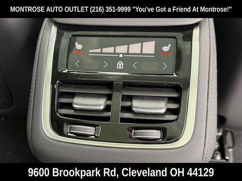 New 2026 Volvo XC90 T8 Ultra w/ Protection Package Premier AWD/4WD image 16
