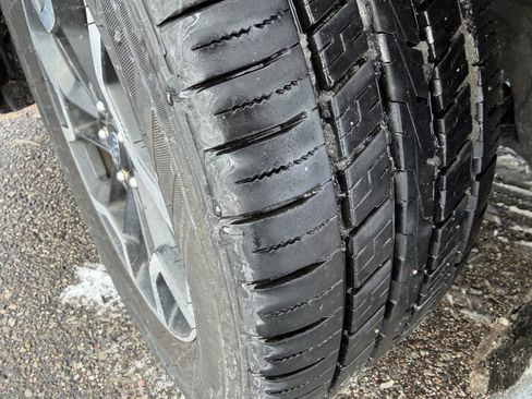 Used 2017 Subaru Crosstrek 2.0i Premium w/ Moonroof Package image 8