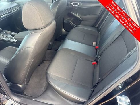 Used 2025 Honda Civic Sport image 12