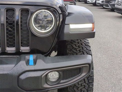 Used 2023 Jeep Wrangler Unlimited Rubicon 4xe image 10