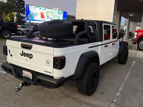 Used 2020 Jeep Gladiator Sport w/ Quick Order Package 24S AWD/4WD image 5
