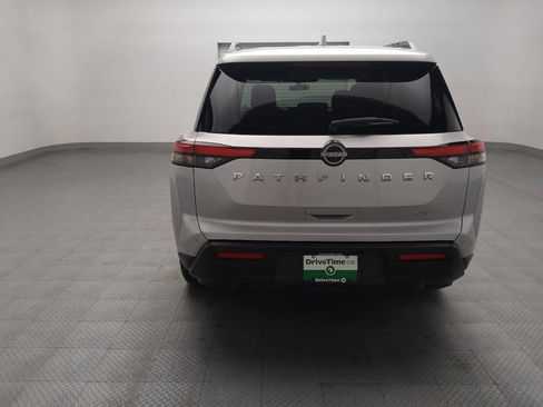 Used 2023 Nissan Pathfinder SV FWD image 6
