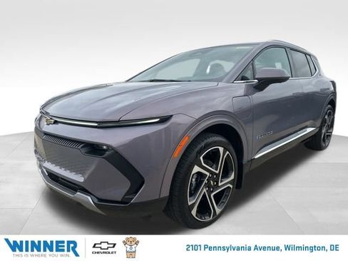 New 2026 Chevrolet Equinox EV LT image 1