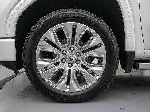 Used 2021 GMC Sierra 1500 Denali w/ Denali Ultimate Package image 11