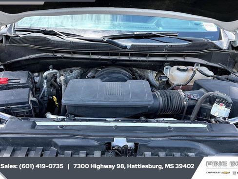 Used 2023 Chevrolet Silverado 1500 LT Trail Boss w/ Protection Package AWD/4WD image 9