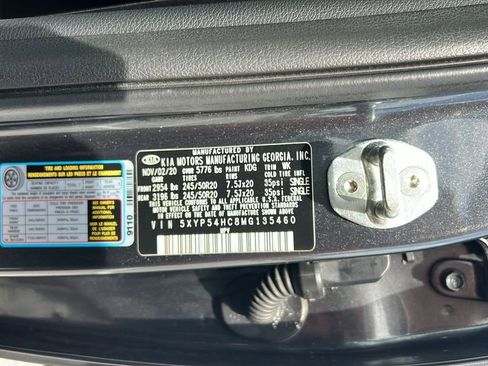 Used 2021 Kia Telluride SX w/ Towing Package FWD image 36