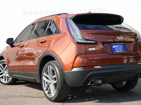 Used 2019 Cadillac XT4 Sport w/ Driver Awareness Package image 4