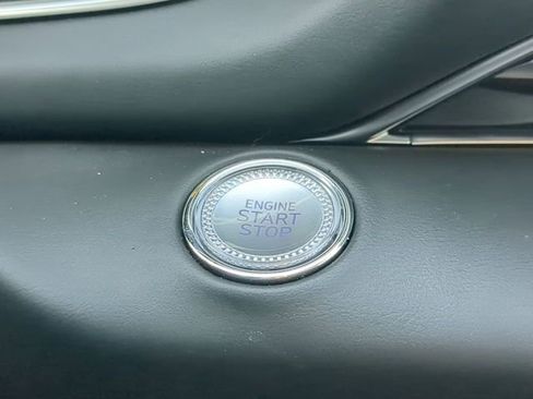 Used 2024 Genesis GV80 3.5T w/ Advanced Package image 28