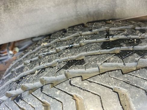 Used 2014 Chevrolet Express 2500 image 22