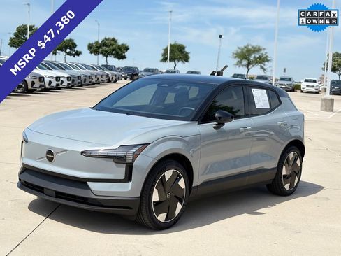Certified 2025 Volvo EX30 Plus w/ Protection Package Premier AWD/4WD image 3