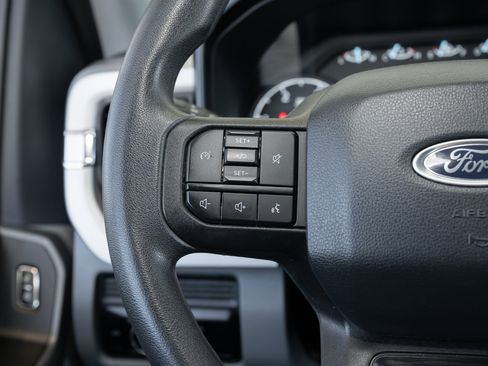 Used 2024 Ford F250 XLT image 27