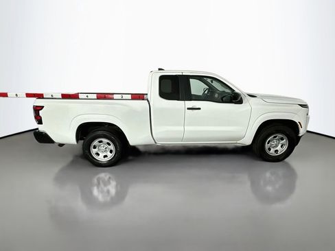 Used 2022 Nissan Frontier S RWD image 8