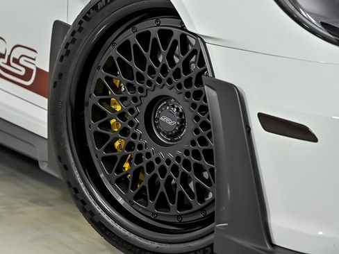 Used 2024 Porsche 911 GT3 RS RWD image 4
