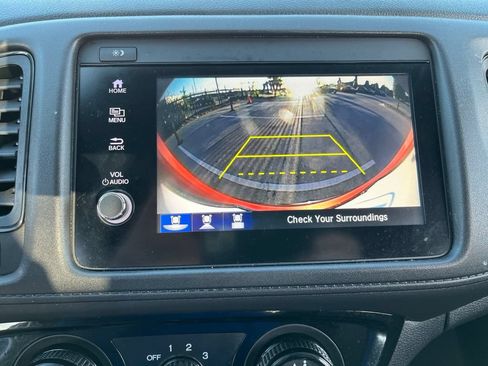 Used 2020 Honda HR-V Sport image 23