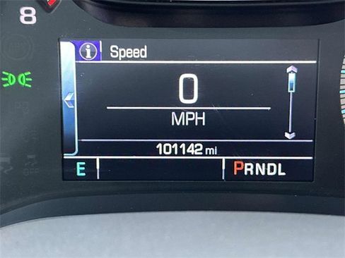 Used 2018 Chevrolet Cruze Premier image 35