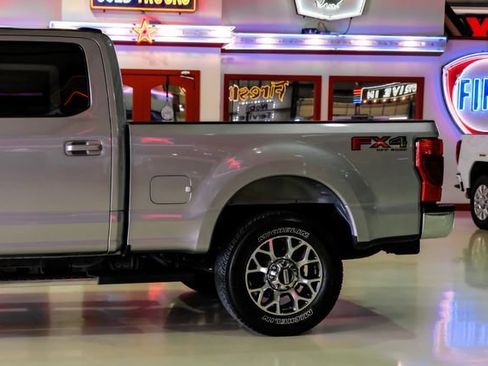 Used 2021 Ford F250 Lariat AWD/4WD image 14