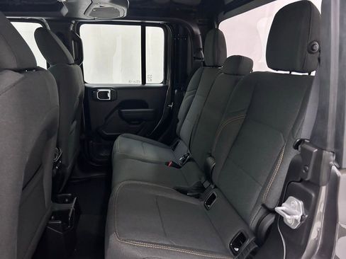 New 2026 Jeep Gladiator Sport image 14