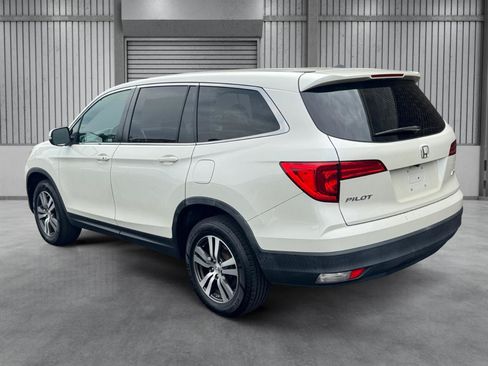 Used 2018 Honda Pilot EX image 32