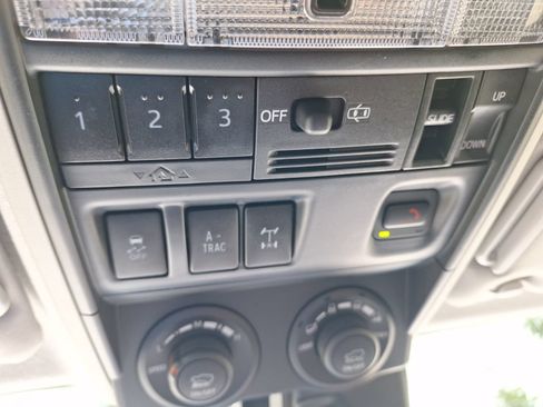 Used 2020 Toyota 4Runner TRD Pro AWD/4WD image 29
