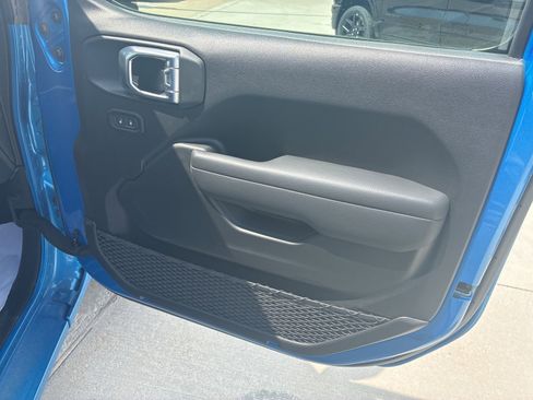 New 2025 Jeep Wrangler Unlimited Sport image 27