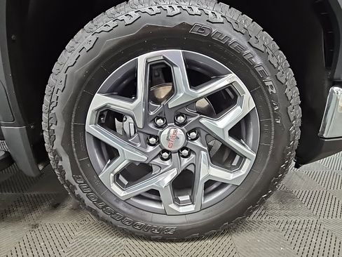 Used 2023 GMC Sierra 1500 SLT w/ SLT Premium Package image 49