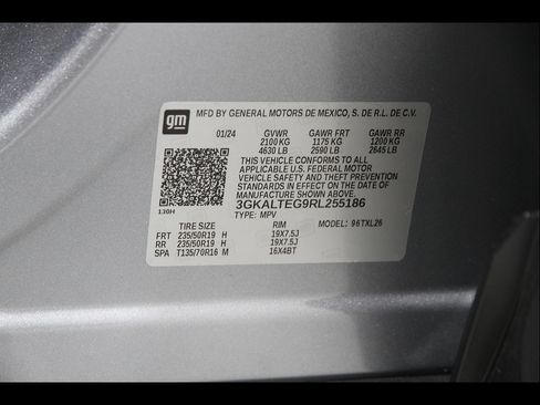 Certified 2024 GMC Terrain SLE w/ Driver Convenience Package AWD/4WD image 23