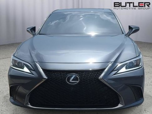 Used 2022 Lexus ES 350 F Sport w/ Accessory Package 2 FWD image 2