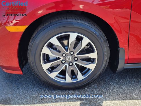 Certified 2023 Honda Odyssey EX-L image 9